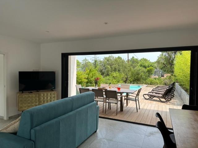 פאבונה Residence Mare E Monte מראה חיצוני תמונה