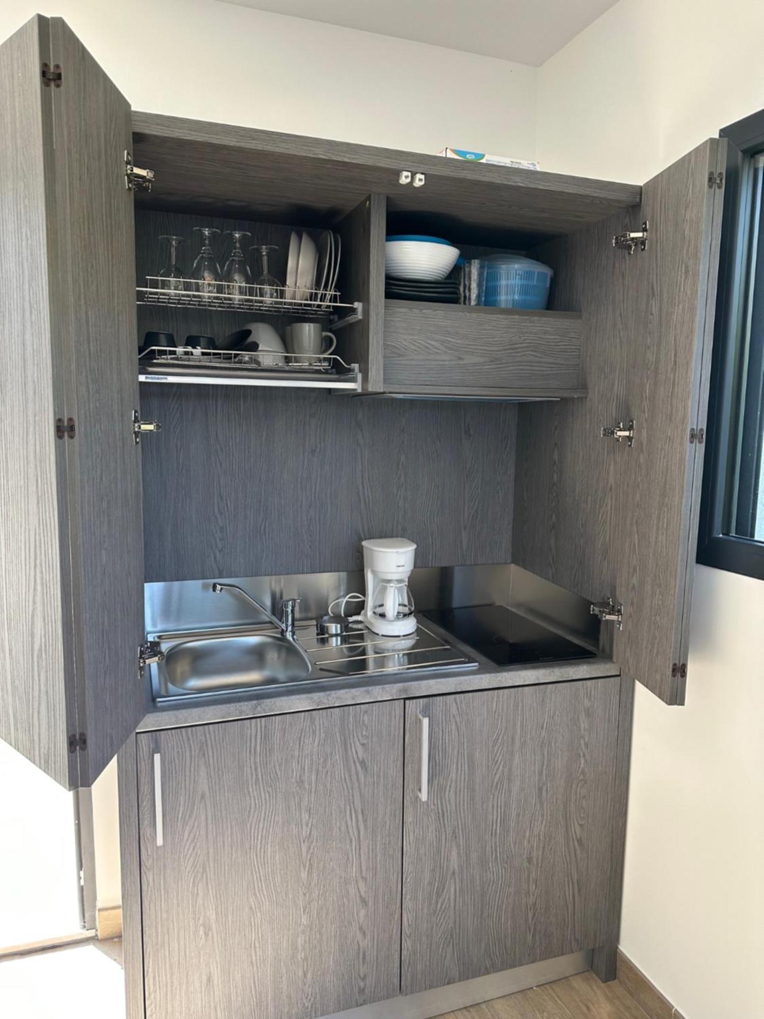 פאבונה Residence Mare E Monte מראה חיצוני תמונה