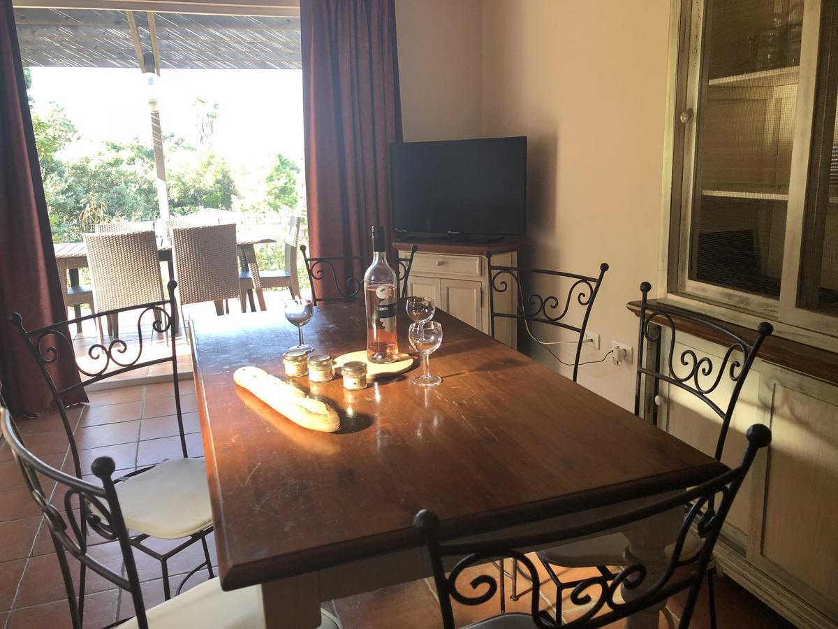 פאבונה Residence Mare E Monte מראה חיצוני תמונה
